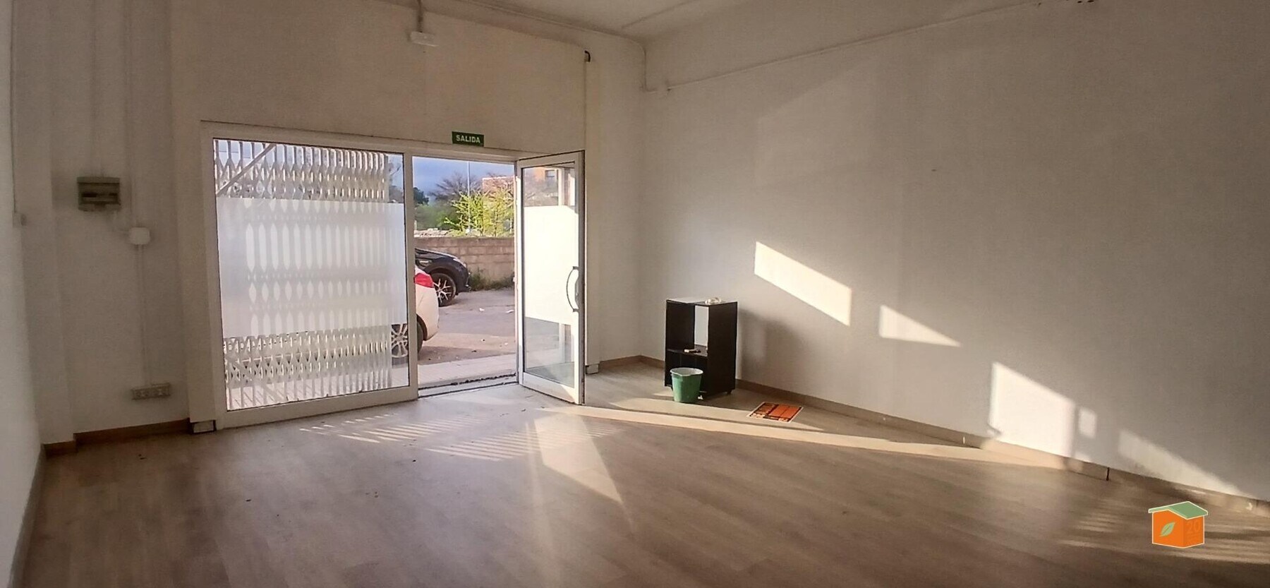 Tortosa, TAR 43500 - Unit - - - Interior Photo - Image 2 of 9