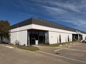 6701-6715 E 41st St, Tulsa, OK for lease Interior Photo- Image 1 of 2