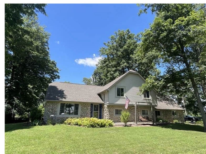 3450 N 400 W, Greenfield, IN à vendre - Photo du bâtiment - Image 2 de 5