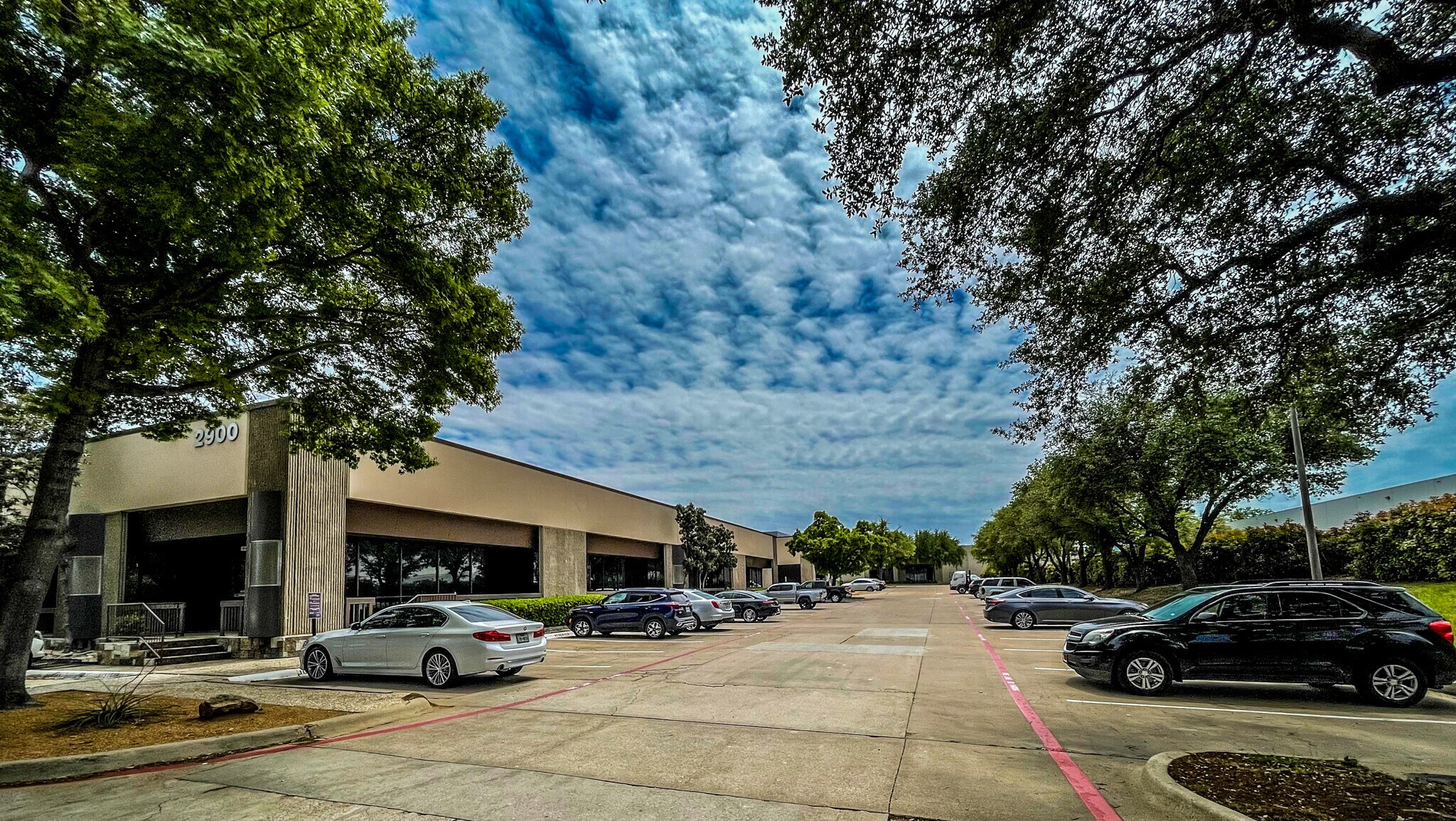 2900 Gateway Dr, Irving, TX à louer Photo du bâtiment- Image 1 de 17