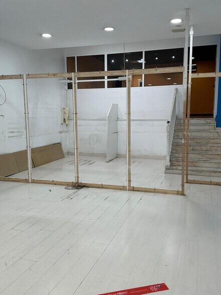 Retail in Cáceres, Cáceres for lease - Interior Photo - Image 2 of 7