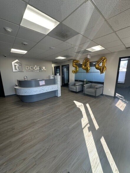 3918 Prosperity Ave, Fairfax, VA à louer - Photo du bâtiment - Image 2 de 21