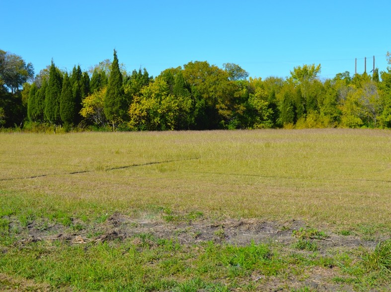 705 State Hwy 352, Mesquite, TX for sale - Primary Photo - Image 1 of 6