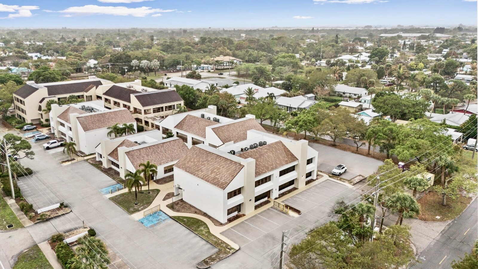 900 SE ocean Blvd, Stuart, FL 34994 - Unit 256-F - - Interior Photo - Image 1 of 16