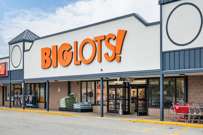 Plus de détails pour 219 S Main St, Attleboro, MA - Commerce de détail à louer