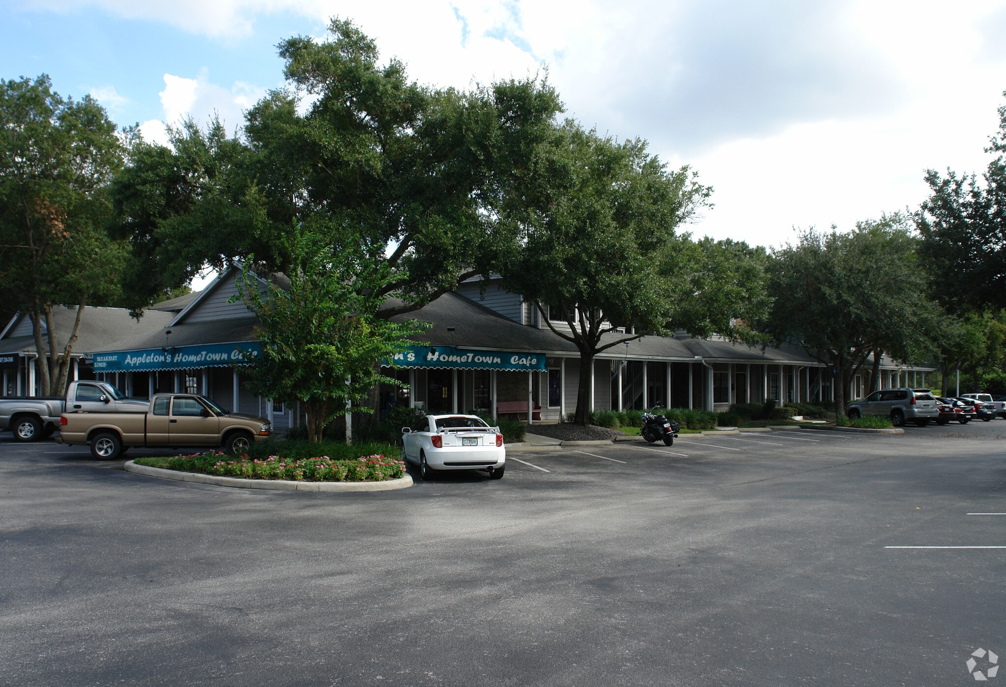 3599 W Lake Mary Blvd, Lake Mary, FL for lease Primary Photo- Image 1 of 4