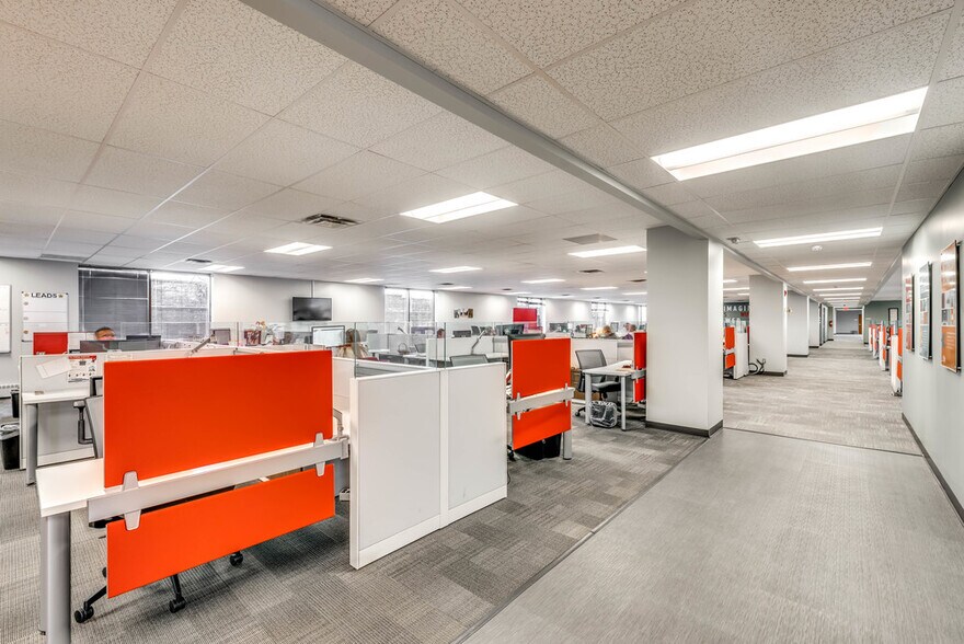 11960 Westline Industrial Dr, Saint Louis, MO for lease - Interior Photo - Image 2 of 32