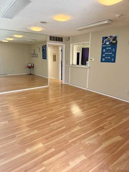 369 W Blackwell St, Dover, NJ for lease - Building Photo - Image 2 of 12