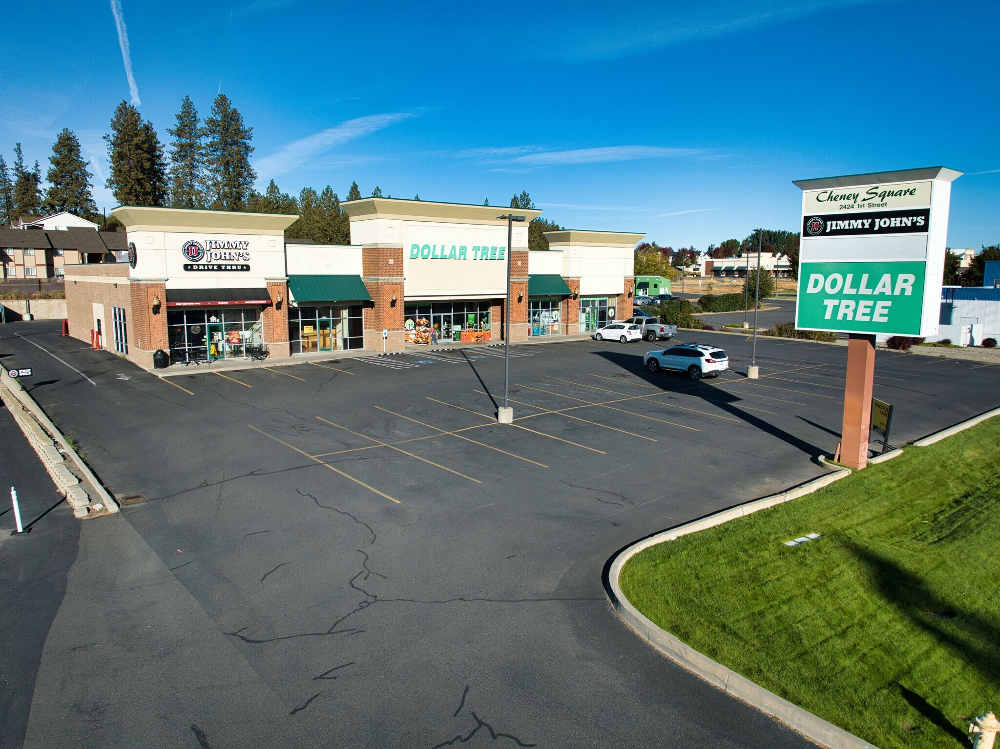 2420 1st St, Cheney, WA à louer Photo principale- Image 1 de 7