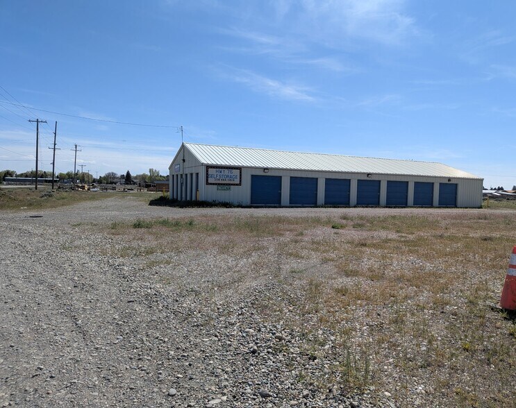 55 N Highway 75, Shoshone, ID à vendre - Photo du bâtiment - Image 2 de 8