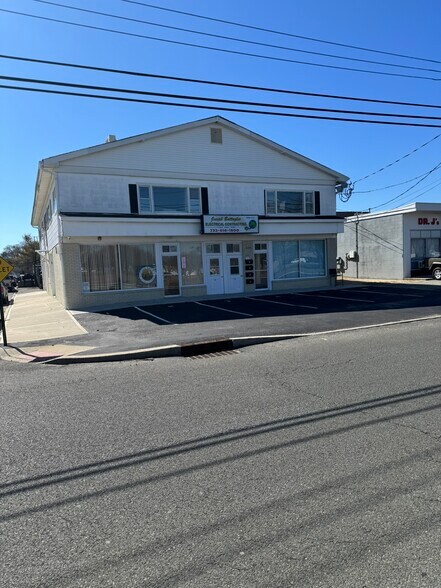 606 Ocean Rd, Point Pleasant Boro, NJ à louer - Photo du bâtiment - Image 2 de 6