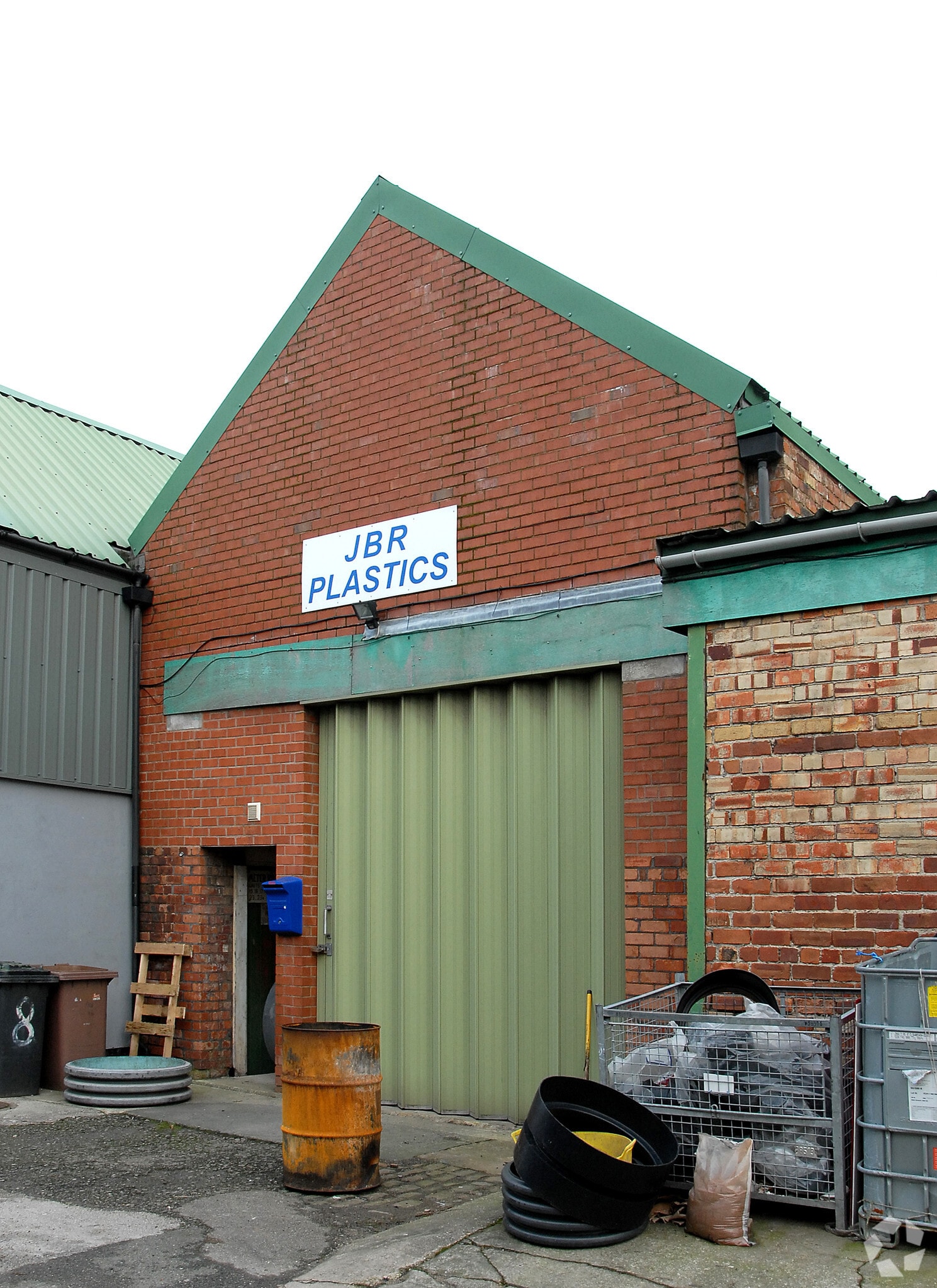 Mill Ln, Rainford for lease Primary Photo- Image 1 of 9