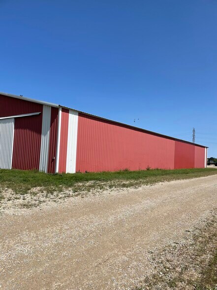2652 S Seminole Hwy, Fitchburg, WI for lease - Building Photo - Image 3 of 3
