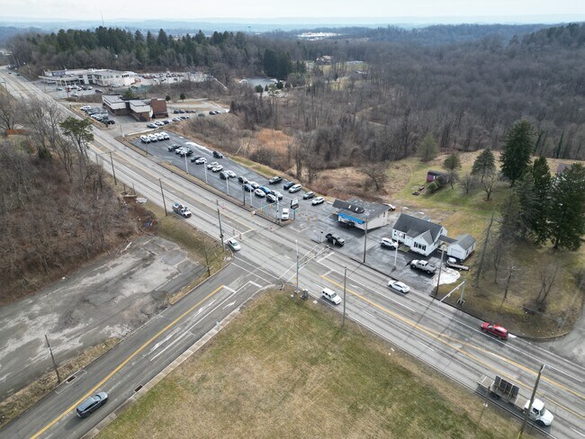 Plus de détails pour 6424 US-30, Jeannette, PA - Terrain à louer