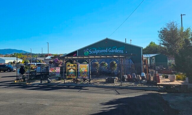 More details for 15614 E Sprague Ave, Veradale, WA - Retail for Sale