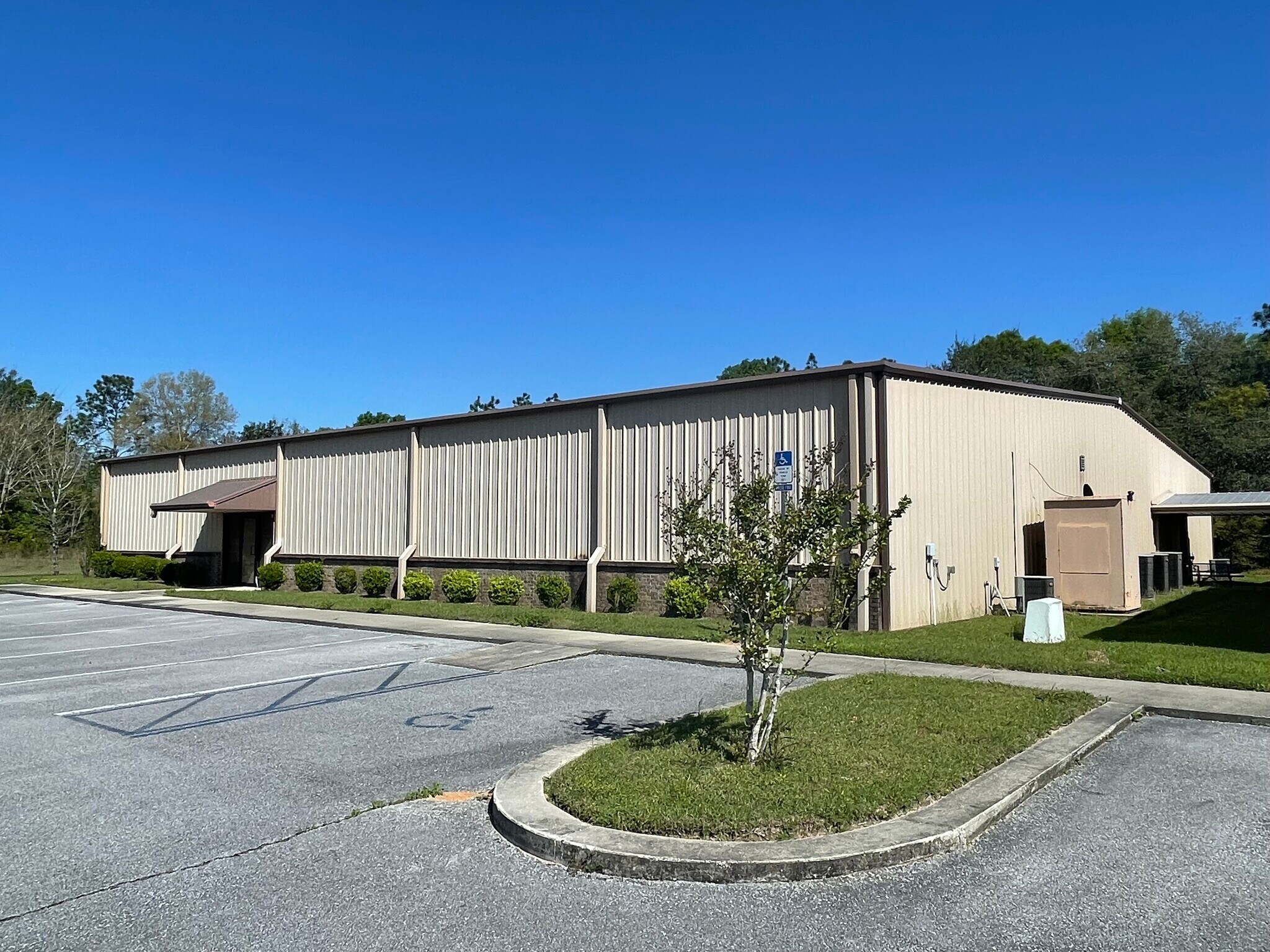 585 Armistead Blvd, Holt, FL for sale Primary Photo- Image 1 of 1