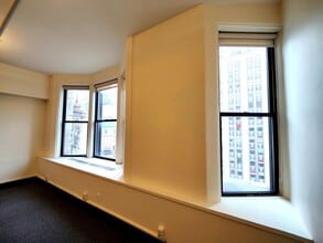 347 5th Ave, New York, NY à louer Photo intérieure- Image 2 de 9