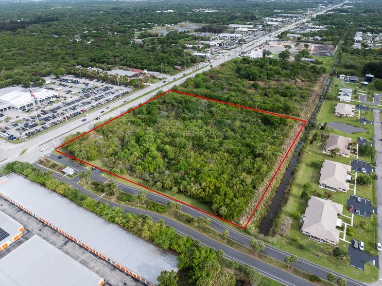 5800 US 1 Hwy, Fort Pierce, FL à vendre - Photo du bâtiment - Image 3 de 13