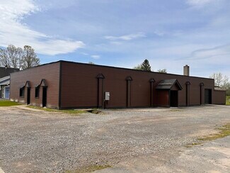 Plus de détails pour 71 South St, West Winfield, NY - Local d'activités à louer