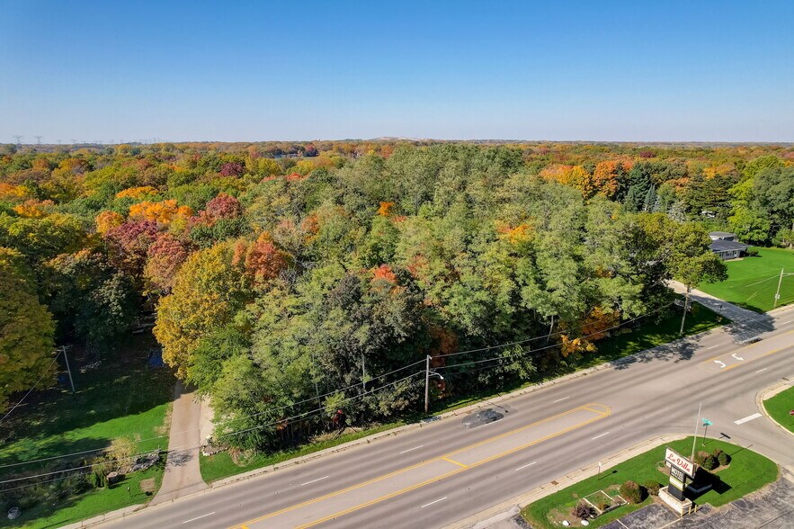 1400 Sheridan Rd, Winthrop Harbor, IL à vendre - Photo du bâtiment - Image 3 de 15
