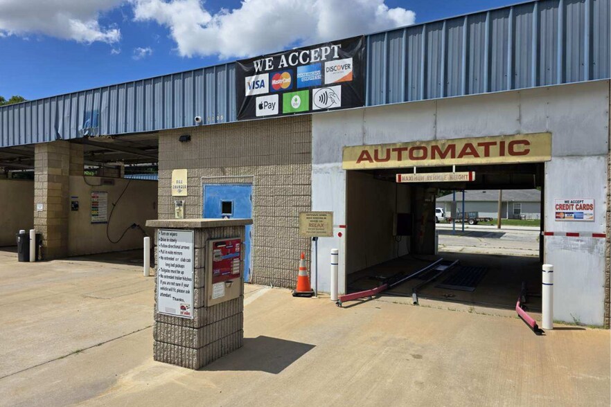 1105 Pennell st, Carl Junction, MO à vendre - Photo du bâtiment - Image 2 de 6