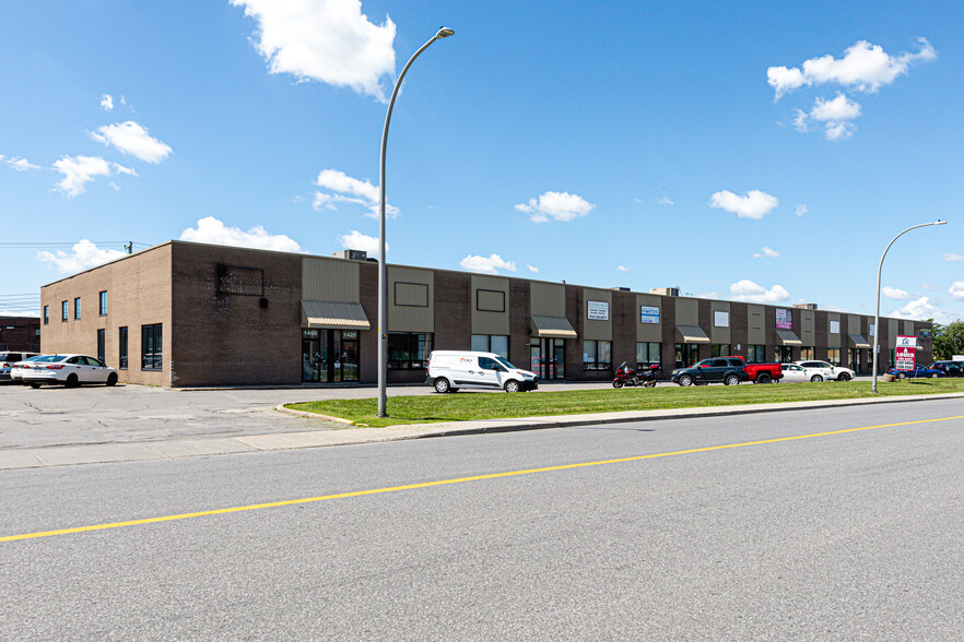 1400-1494 Rue Bégin, Montréal, QC à louer - Photo principale - Image 1 de 2