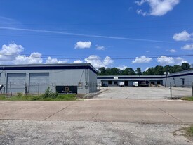 6600 Tram Rd, Beaumont TX - Warehouse