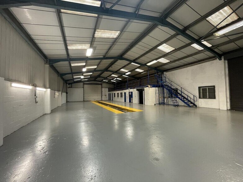 Peacock Vw, Stoke On Trent à louer - Photo du bâtiment - Image 2 de 17