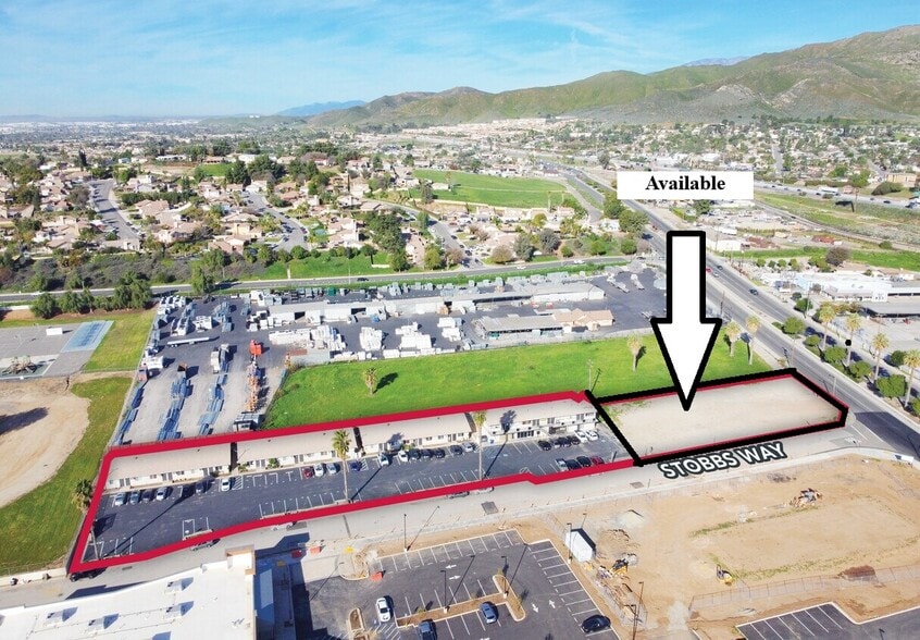 SWC Mission Blvd & Stobbs Way, Riverside, CA for lease - Aerial - Image 2 of 6