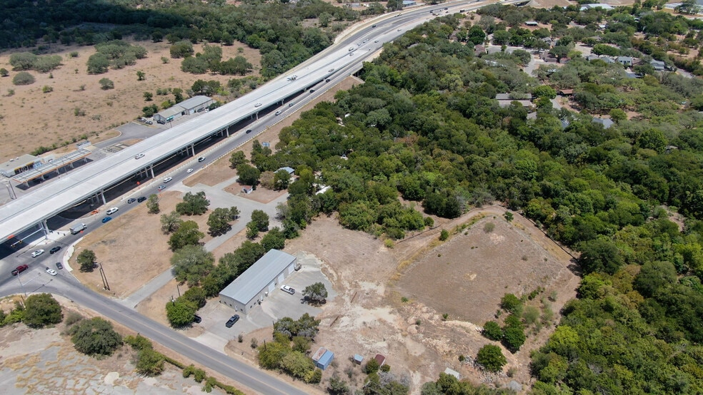 1290 River, New Braunfels, TX for sale - Building Photo - Image 3 of 20