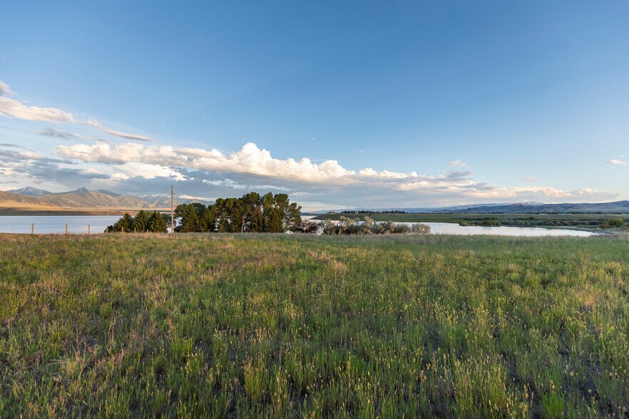 TBD Ennis Lake Road, Ennis, MT à vendre - Photo du bâtiment - Image 3 de 22