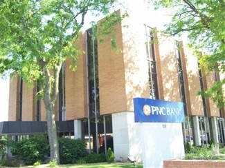 Plus de détails pour 130 S State St, Belvidere, IL - Bureau à vendre