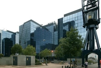 8-9 Harbour Exchange Sq, Londres à louer Photo intérieure- Image 1 de 3