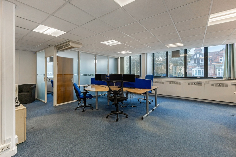 184 High St, Berkhamsted for lease Interior Photo- Image 1 of 6