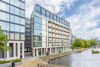 Plus de détails pour 261 City Rd, Londres - Commerce de détail à louer