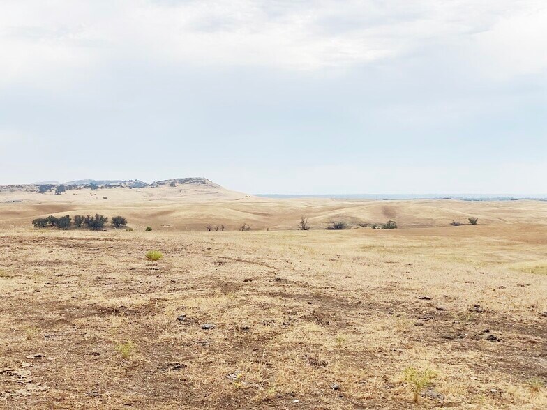 1700 Black Butte Road, Corning, CA à vendre - Photo principale - Image 1 de 14