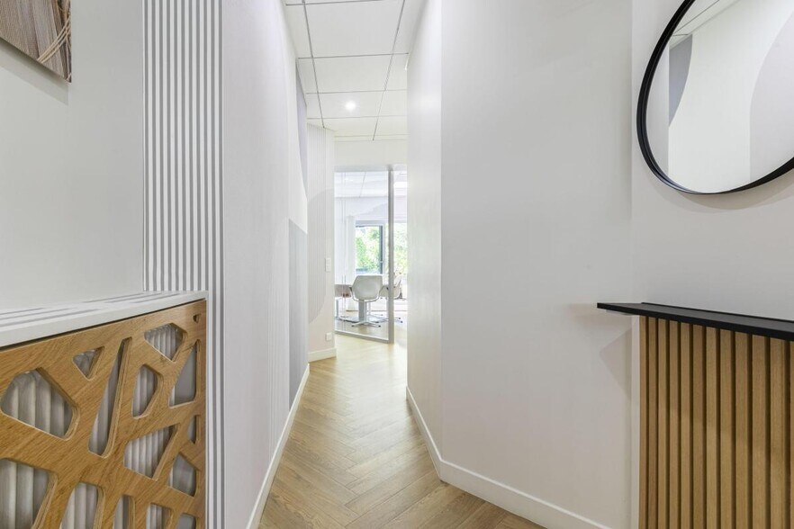 29 Rue Jasmin, Paris à louer - Photo du bâtiment - Image 2 de 9