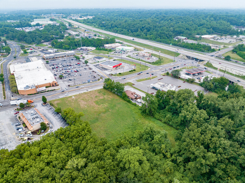 11061-11075 Bellefontaine Rd, Saint Louis, MO for lease - Aerial - Image 1 of 3