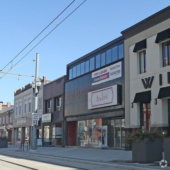 120 King St S, Waterloo, ON for sale - Primary Photo - Image 1 of 1