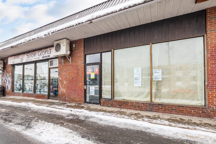 299-305 Rue Lawrence, Longueuil, QC for sale - Building Photo - Image 3 of 5