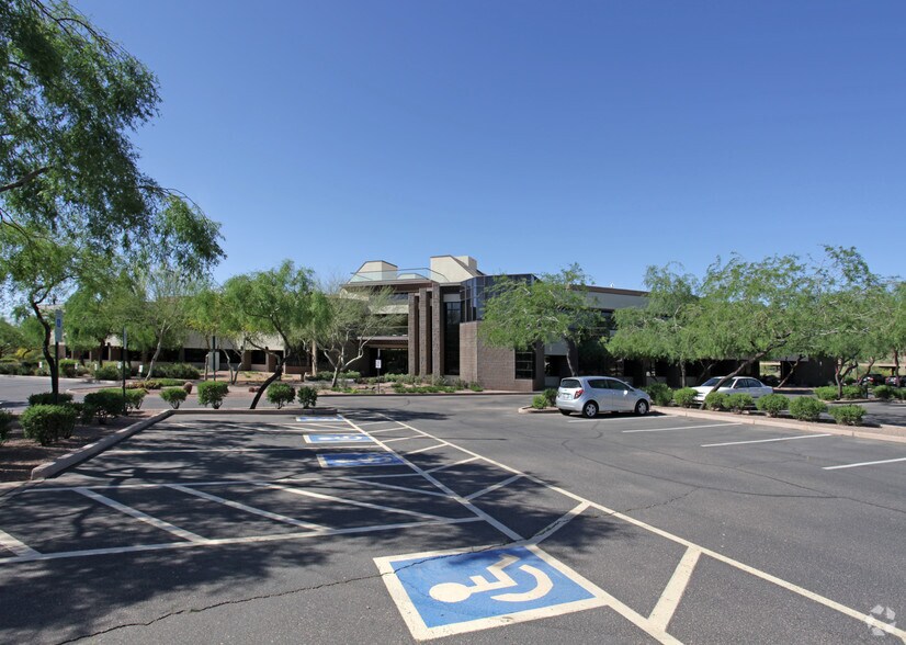 17200 N Perimeter Dr, Scottsdale, AZ for lease - Building Photo - Image 3 of 17