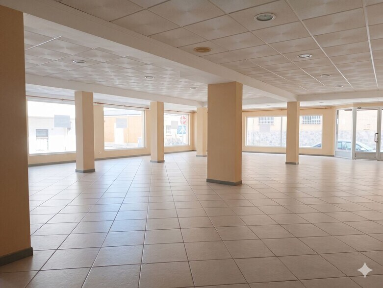 Carrer de Sant Ferran, 27, Santa Pola, Alicante for sale - Interior Photo - Image 3 of 14