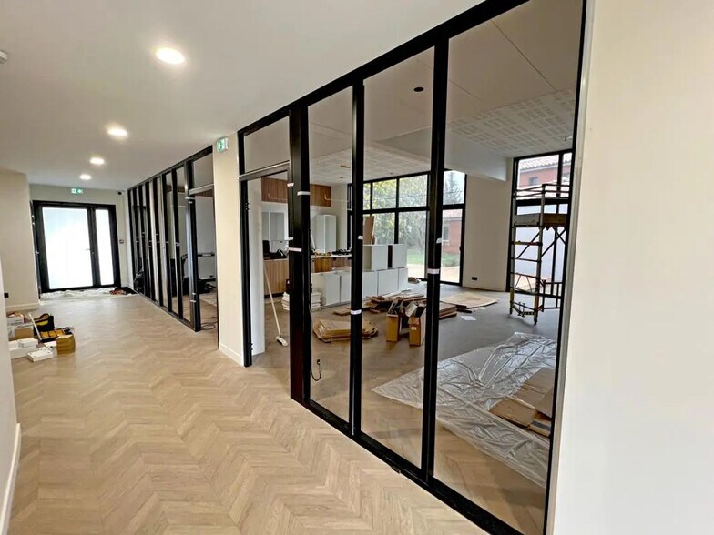 56 Chemin Ferro Lebres, Toulouse for lease - Interior Photo - Image 2 of 14