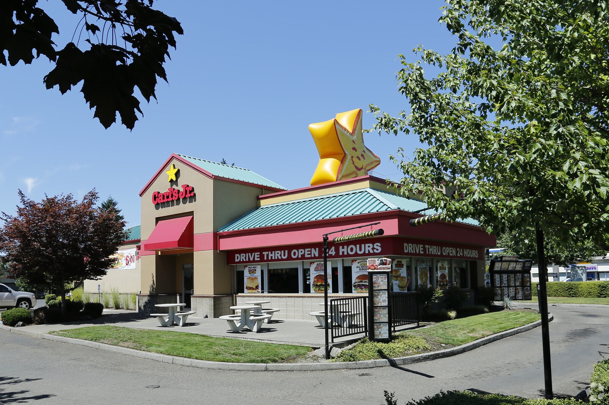 1403 NE 102nd Ave, Portland, OR à vendre Photo principale- Image 1 de 3