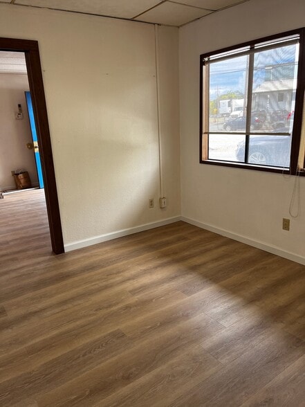 16 Railroad Ave, Hilo, HI for lease - Building Photo - Image 2 of 8
