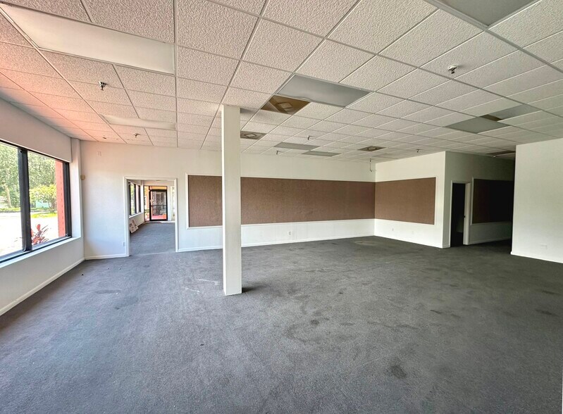 865 W New York Ave, Deland, FL à vendre - Photo intérieure - Image 2 de 14