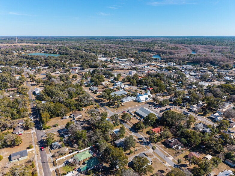 20707 Park Ave, Dunnellon, FL à vendre - Photo du bâtiment - Image 3 de 15