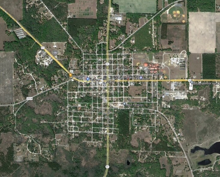 307 Main, Mayo, FL à vendre - Photo du bâtiment - Image 3 de 6