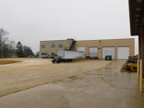 3830 County Road H, Port Washington, WI for lease Building Photo- Image 1 of 5