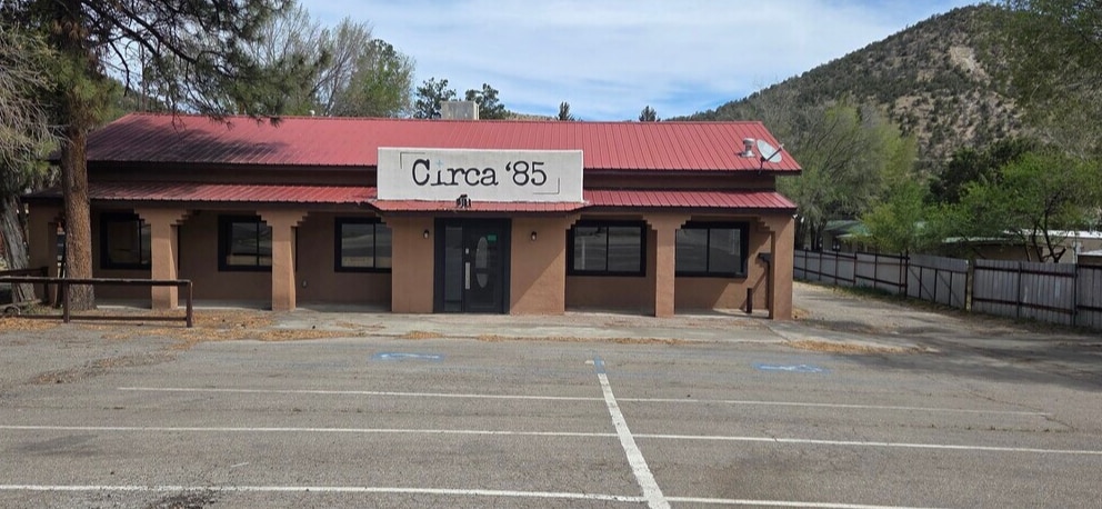 382 Sudderth Dr, Ruidoso, NM for lease Primary Photo- Image 1 of 20